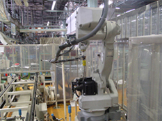 自動塗布ロボット及び搬送コンベアー